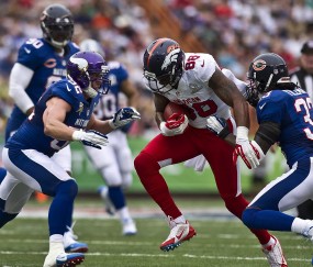 开云体育app-戈贝尔点燃赛场之夜，雄鹿逆转灰熊背后的激情与谋略