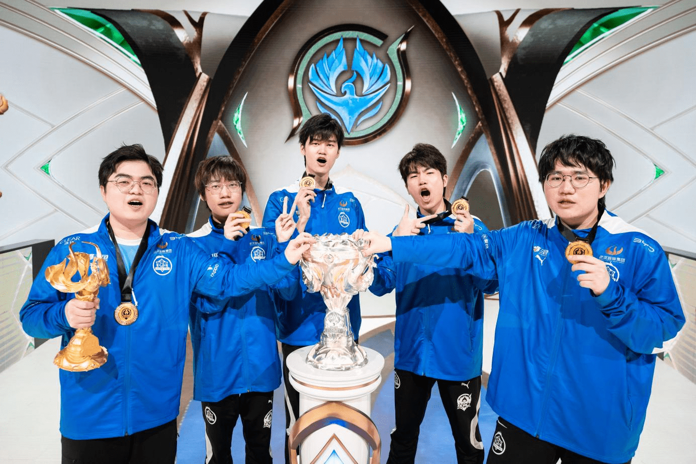 年终总决赛鏖战拉沃尔杯，蒂姆刷新纪录