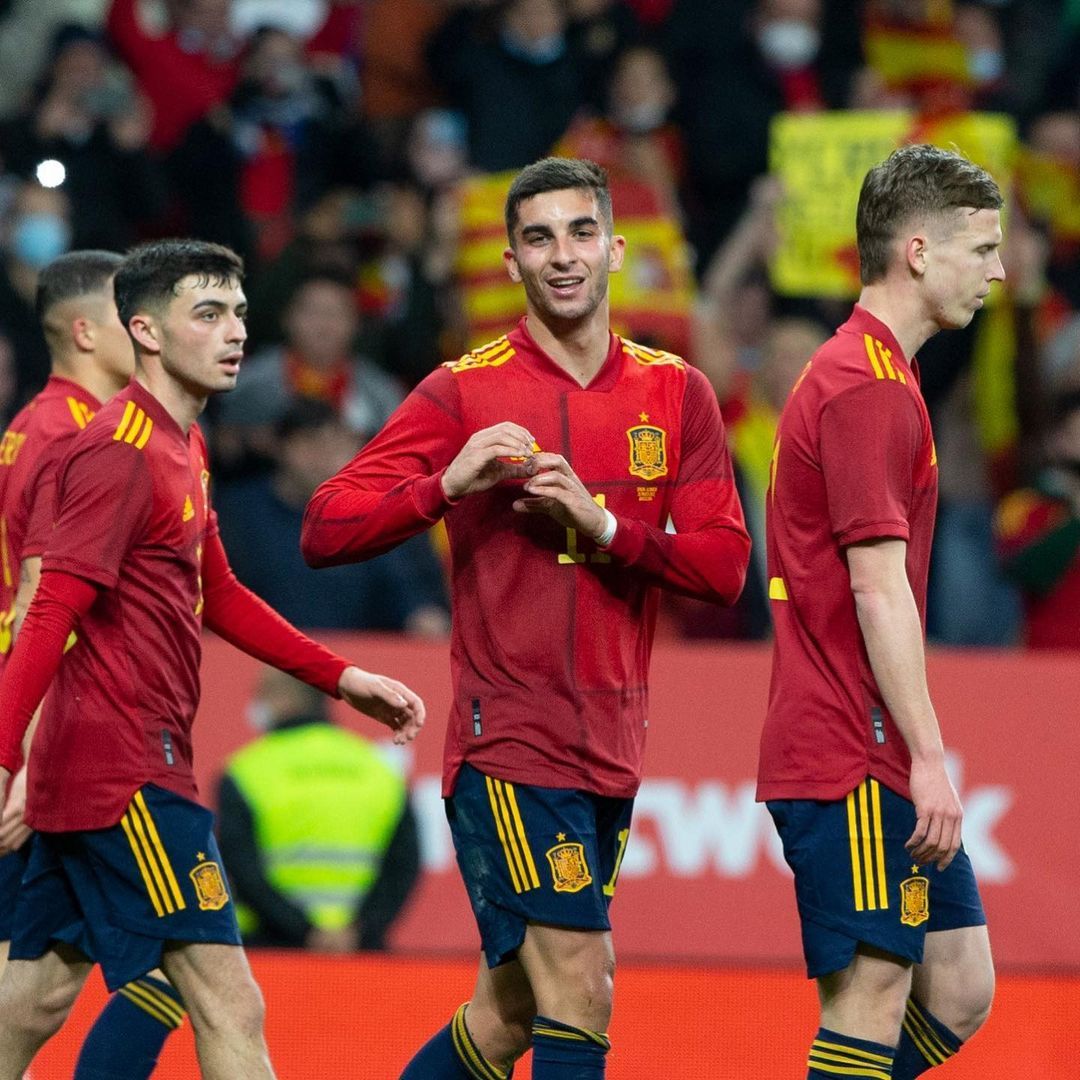 马赛险胜韩国，阿尔巴统治全场