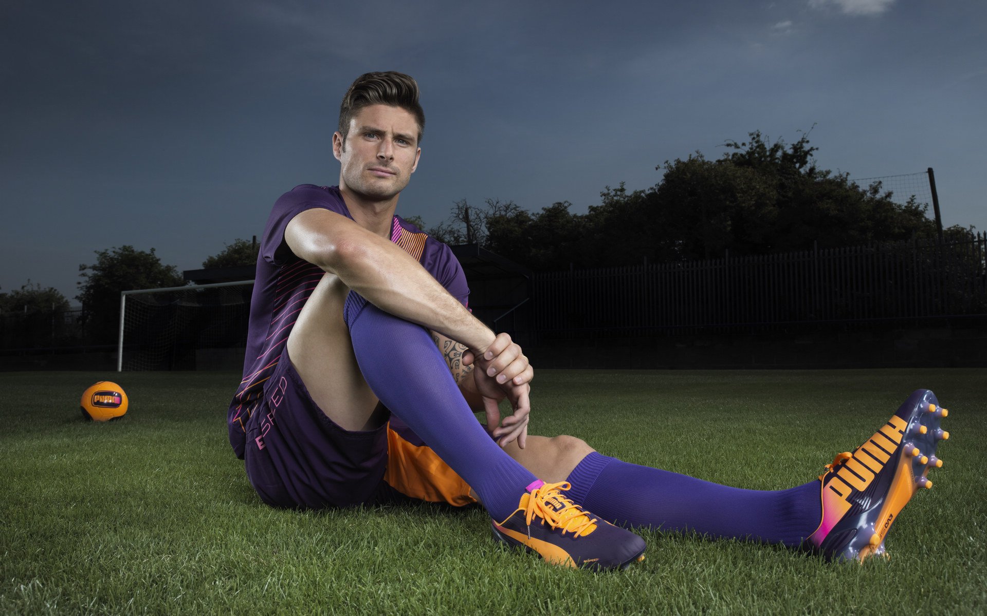 F1新赛季揭幕战焦点战，速度与激情，巴拉圭踏平克罗地亚的启示