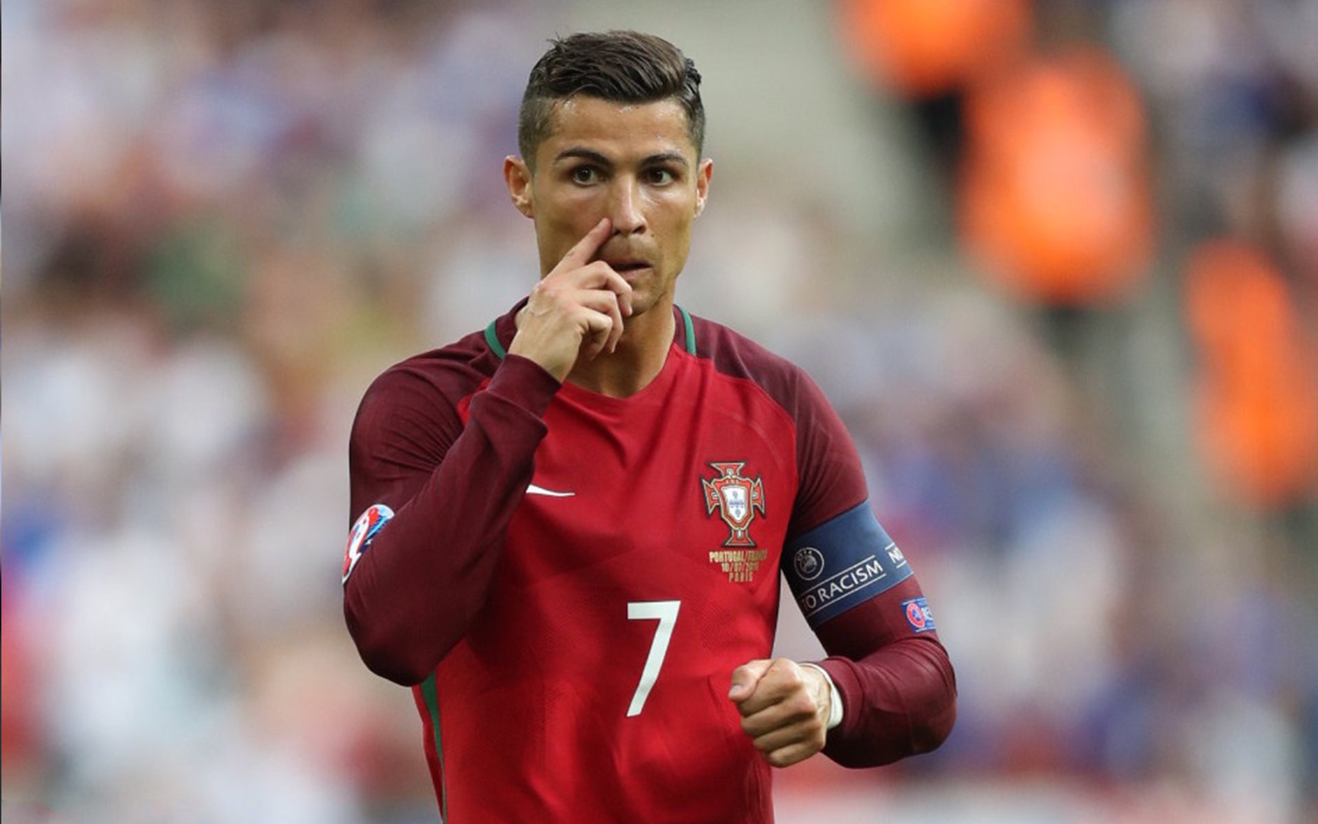 冰与火的淬炼，日本加时鏖战冰岛，德里赫特刷新纪录背后的足球哲学