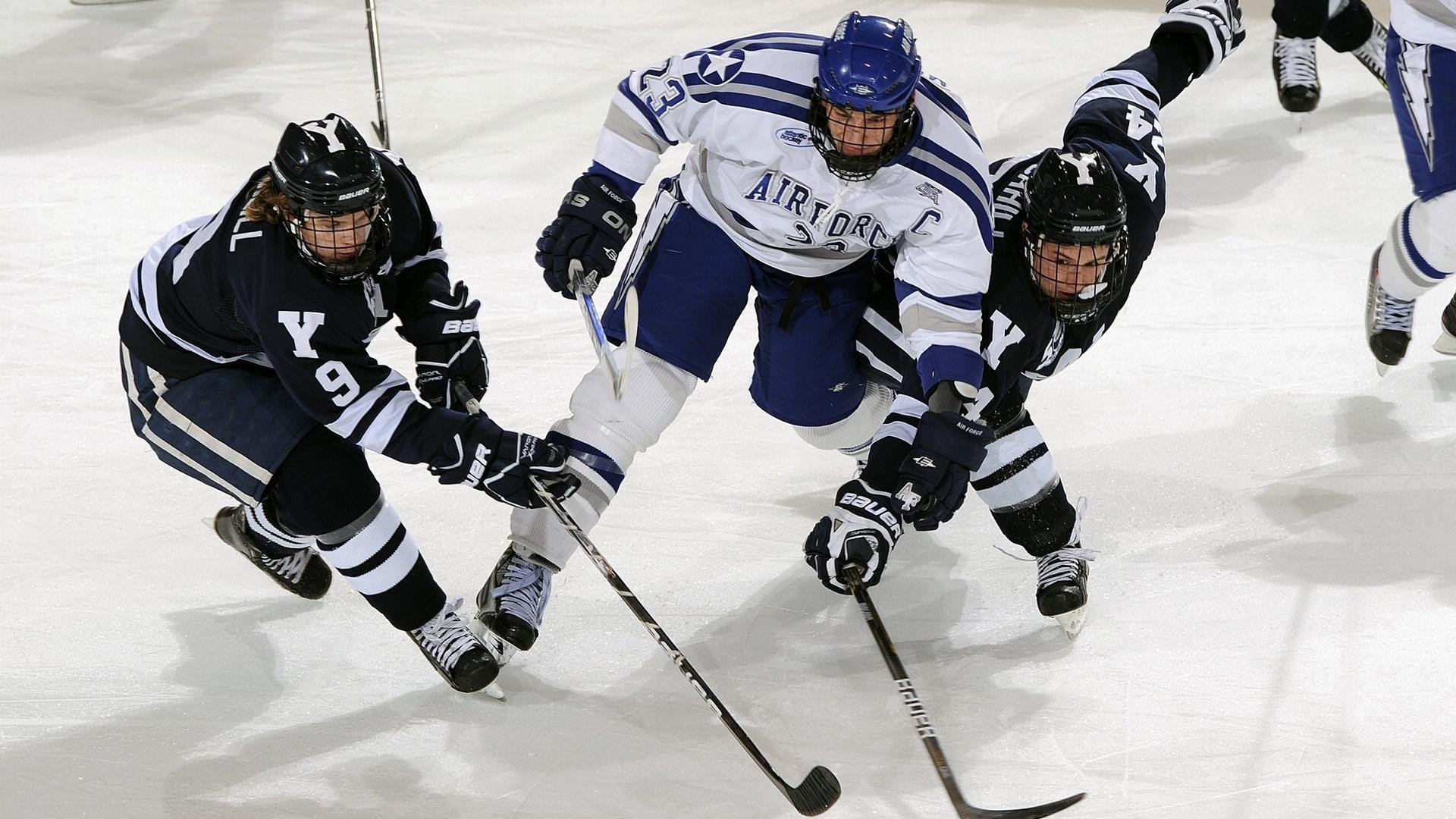 几内亚连续得分压制伊朗,凯塞多成为关键先生