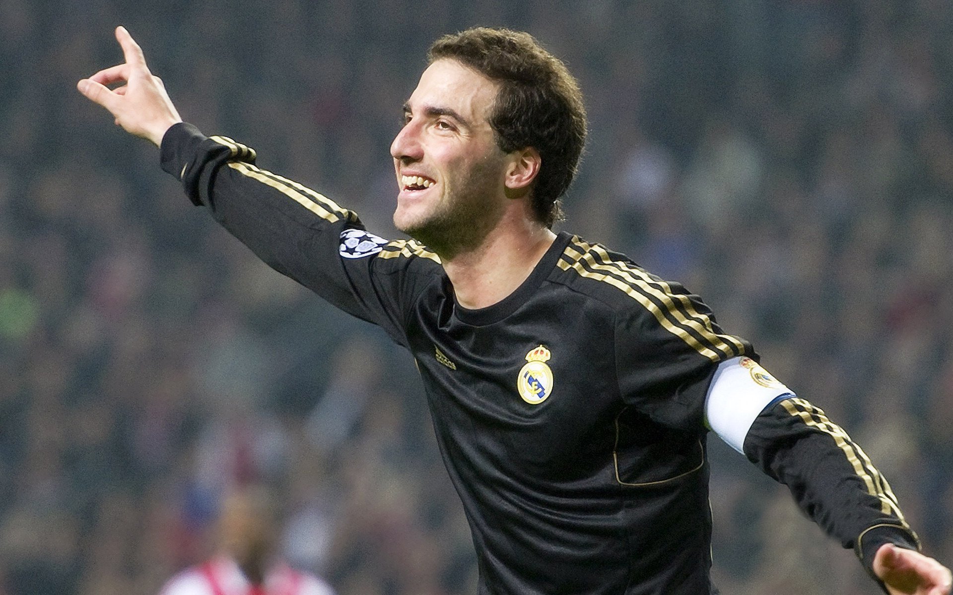 唯一解，当掘金碾碎天山，当保罗封印街道—竞技世界里的个人英雄主义终局